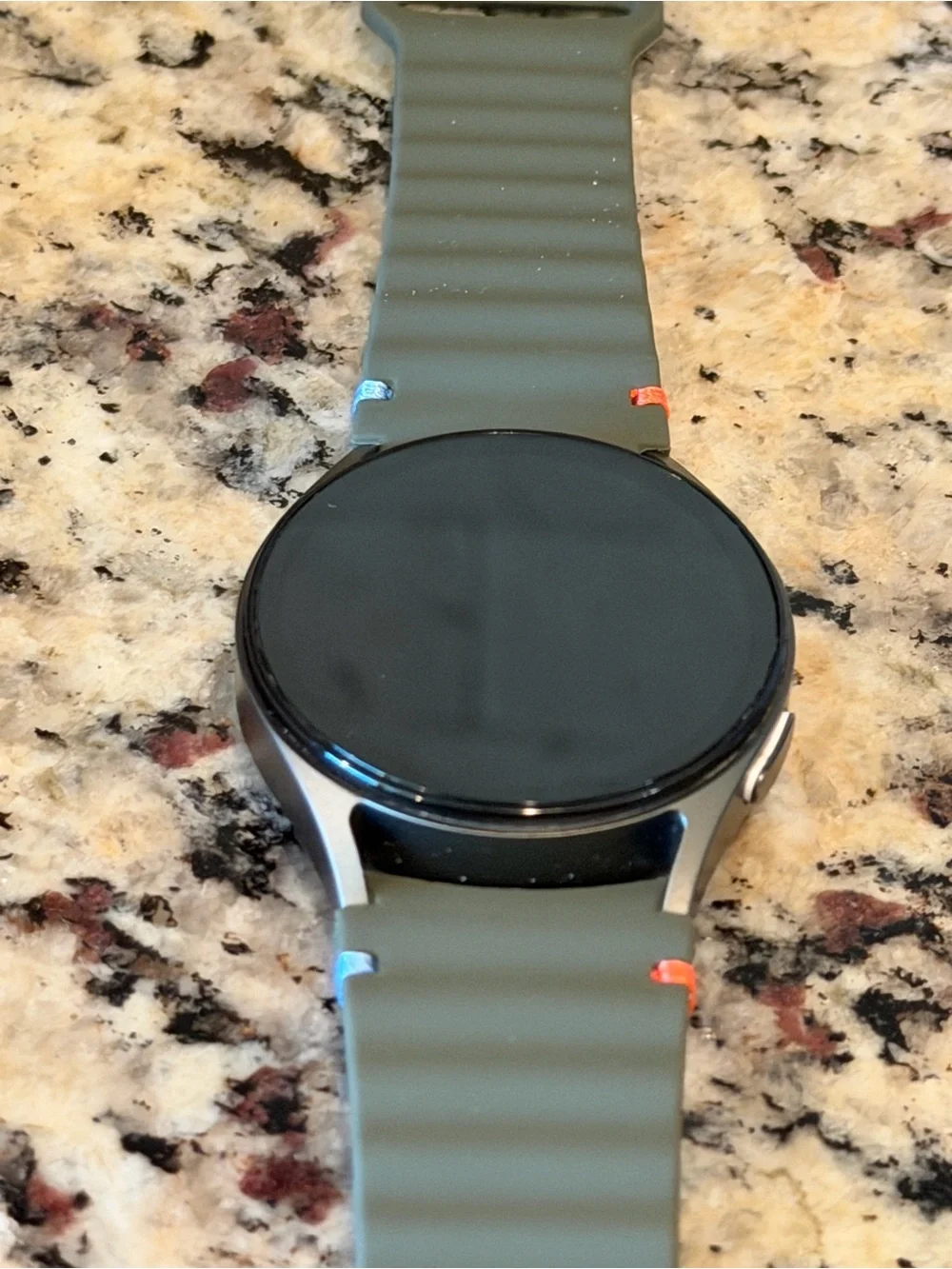 Unlocked Samsung galaxy watch 7 cellular and GPS 40mm